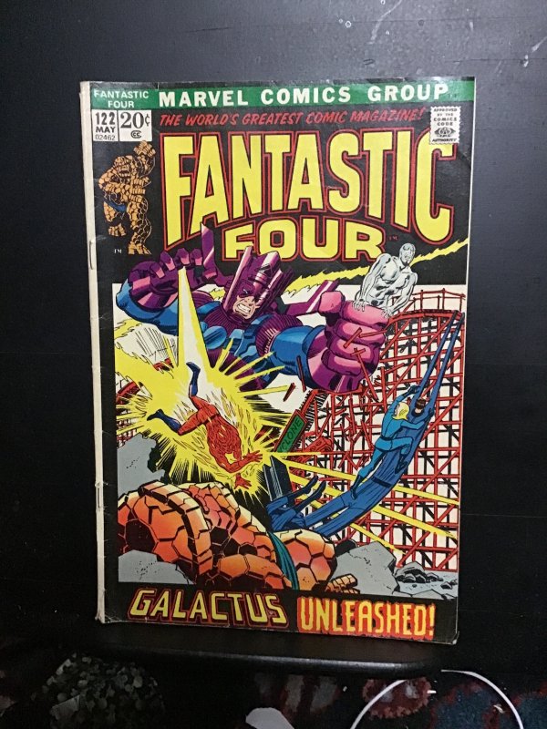 Fantastic Four #122  (1972) mid high grade silver surfer, galactose key! FN/VF