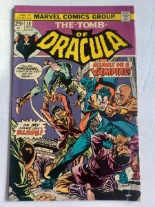 Tomb of Dracula #30 - vampire - horror - Blade - MVS intact - 1975 - VF