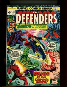 The Defenders #15 - John Buscema Cover Art. Magneto Appearance. (6.5/7.0) 1974
