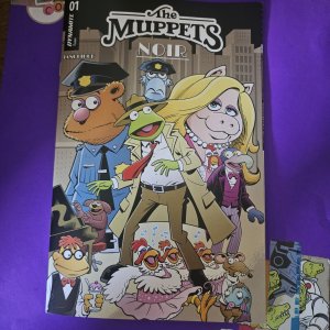 Muppets Noir 1 Roger Langridge Dynamite Kermit Miss Piggy Comic
