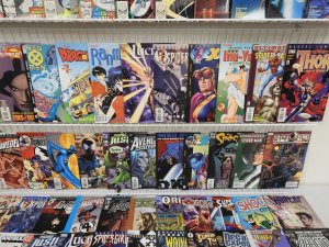 Huge Lot 200+ Comics W/ Silver Surfer, Shield, Thor, +More AVG VF-