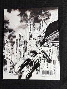 2017 May 18-20 HERITAGE  Comic Art 202pg Auction Catalog VF+ 8.5 Captain Marvel