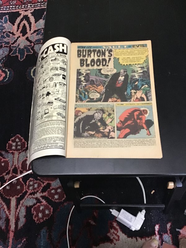 Vault of Evil #11 (1974) High-grade horror comic! Vampire! VF/NM Wow!