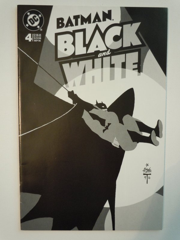 Batman: Black and White #4 (1996) | International - Comic Books, Abril,  Superhero / HipComic