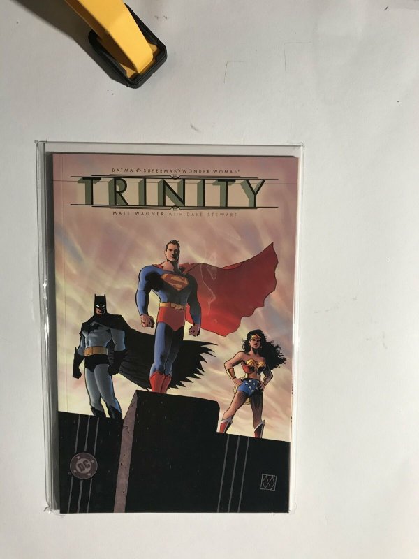 Batman / Superman / Wonder Woman: Trinity #1 (2003)NM10B9 Near Mint Nm