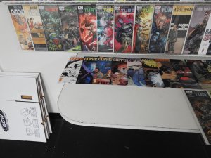 Huge Lot 140+ Comics W/ Teenage Mutant Ninja Turtles, Spawn+ Avg VF+ Condition!!