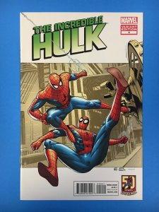 Incredible Hulk #9 Spider-Man In Motion Variant Cover by Khoi Pahm (2012)