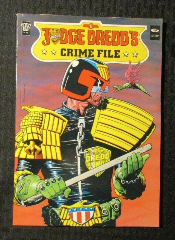 1989 JUDEG DREADD'S Crime File v.1 SC FN+ 6.5 1st Quality / Brian Bolland Cover