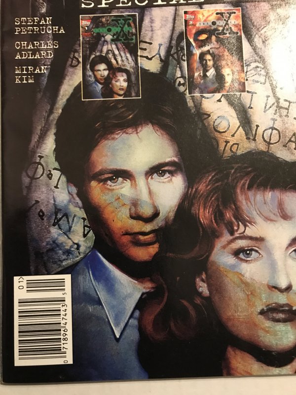 THE X-FILES Special Edition #1 : Topps 1995 VF-; Newsstand Variant, Fox & SCULLY