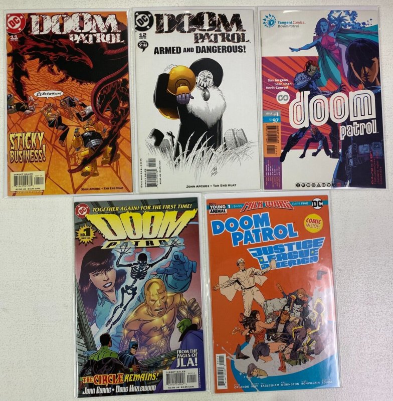 Doom Patrol lot #1-12 + specials 13 diff8.0 VF (1997-2004)
