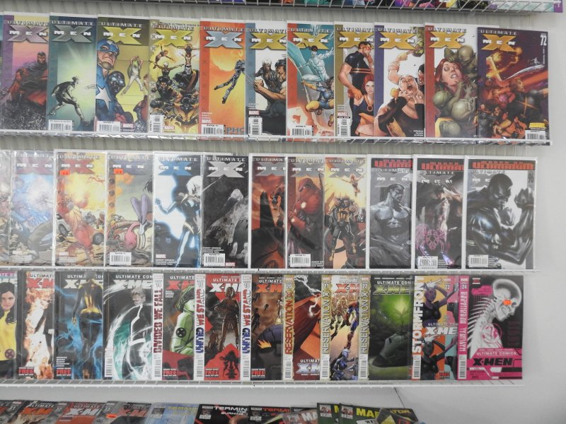 Huge Lot 180+ Comics W/ Ultimate X-Men Complete set, Batman, +More! Avg VF- Cond