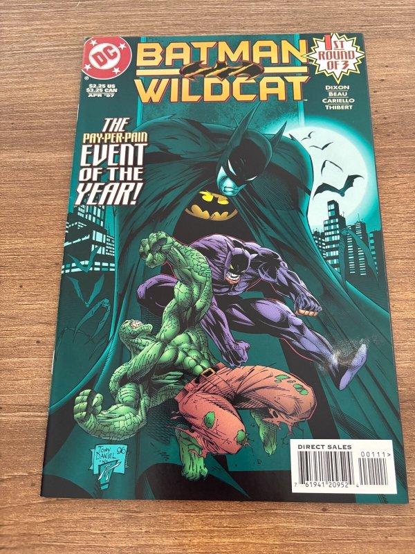 Lot Of 3 Batman Wildcat DC Comic Books # 1 2 3 VF-NM 1st Prints 1 J457