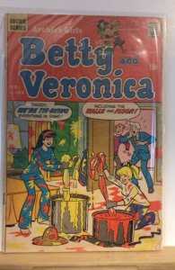 Archie's Girls Betty and Veronica #182 (1971)