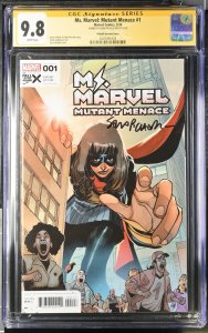 Ms. Marvel : Mutant Menace (2024) # 1 (CGC 9.8) Signed Sara Pichelli * Census =4