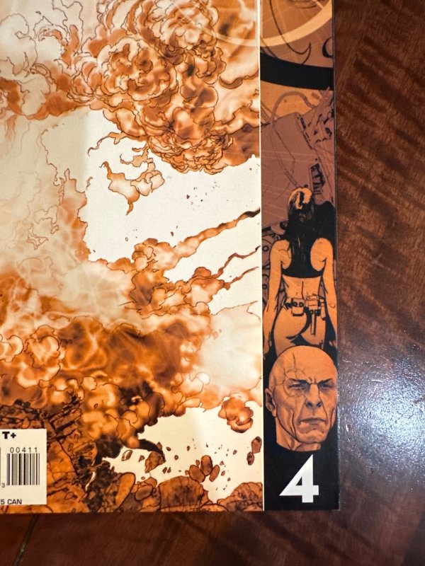 newuniversal #4 (2007)