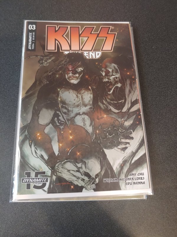 KISS THE END #3 VARIANT