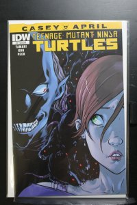 Teenage Mutant Ninja Turtles: Casey and April #4 Subscription Cover (2015)