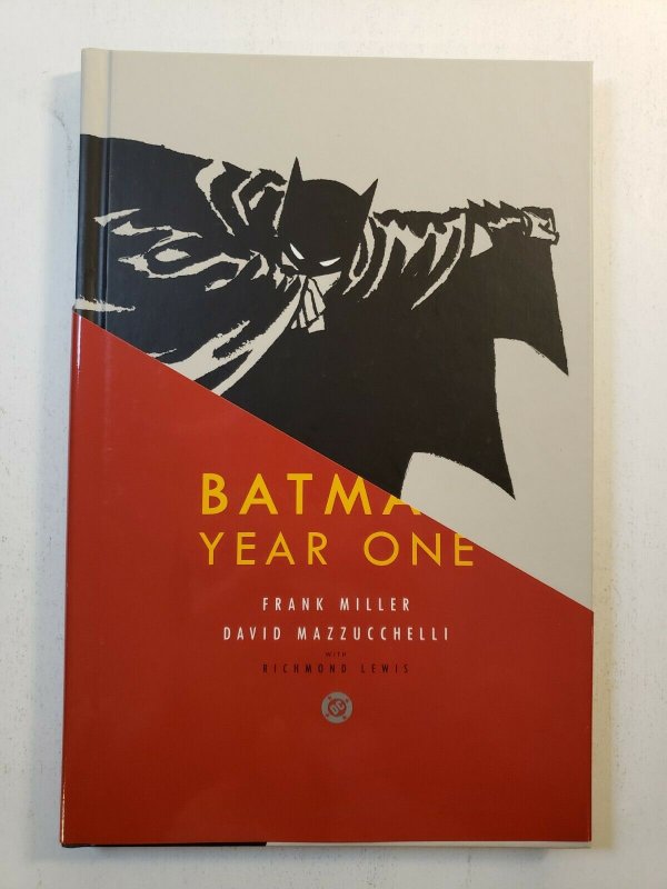 BATMAN YEAR ONE FRANK MILLER DAVID MAZZUCCHELLI HARD COVER GRAPHIC NOVEL NM