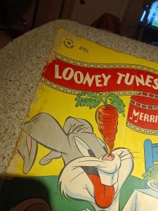 LOONEY TUNES & MERRIE MELODIES #66 Bugs Bunny (1947) Dell Comics Golden Age