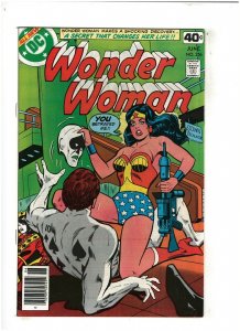 Wonder Woman #256 VF 8.0 DC Comics 1979 Bronze Age 