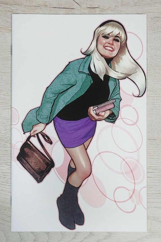 Gwen Stacy #1 & #2 Exclusive Adam Hughes Virgin Variant Todd Nauck