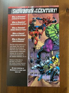 DC COMICS DC Versus MARVEL Free PREVIEW W/Cards In Excellent Condition