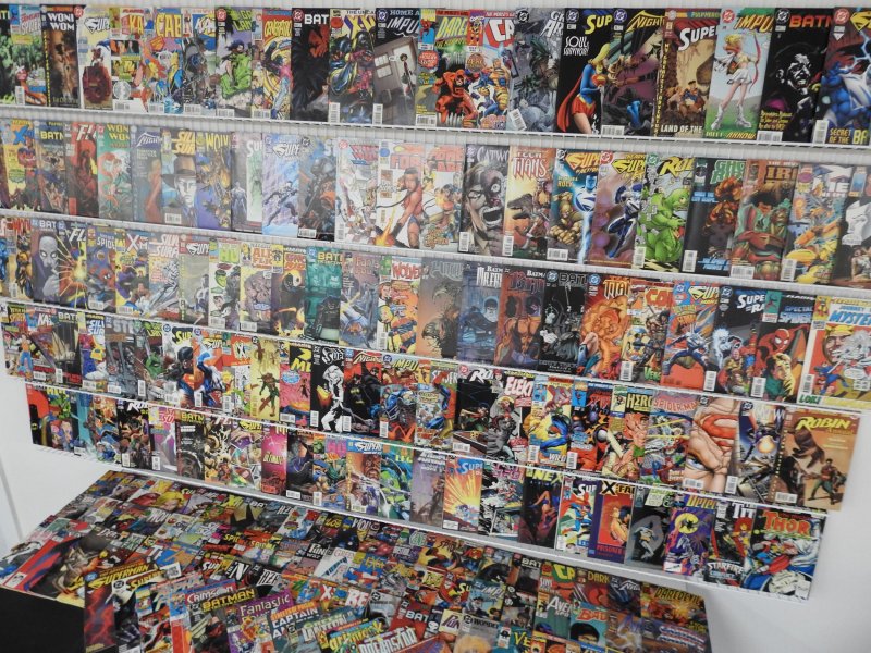Huge Lot 190+ Comics W/ Avengers,  Wolverine, Thor, Supes+ Avg Fine Condition!!