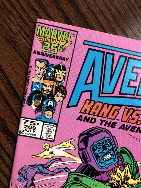 Avengers #269 EXCELLENT! 1986 Marvel Kang the Conqueror Key