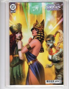 [LOT08] • Gotham City Sirens Unfit For Orbit #4   - [NSC•ECA9]