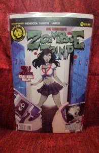 Zombie Tramp #17 (2015)