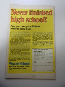 Captain Marvel #37 (1975) FN Condition