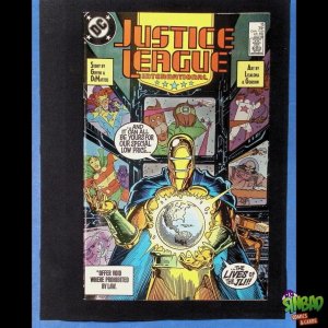 Justice League / International / America 15A
