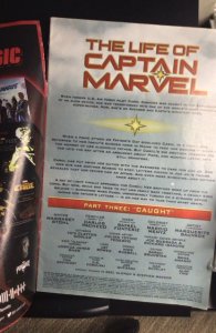 The Life of Captain Marvel Marvel Select #1 (2020)