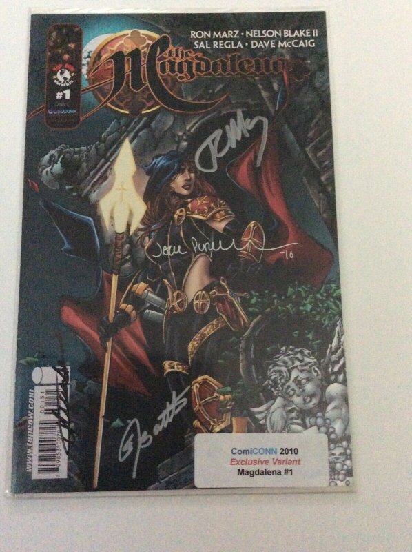 MAGDALENA #1 Comiconn 2010  Variant Signed by Ron MARZ,Blake II,Regla & Dave NM.