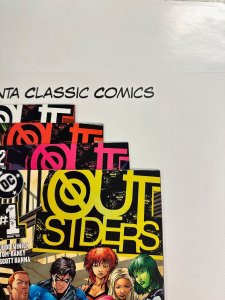 4 Outsiders DC Comic Books # 1 2 3 4 Batman Superman Flash  19 CT3
