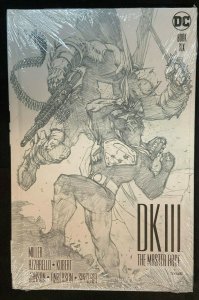 DK 3 THE MASTER RACE HARDCOVER BOOK  SIX SEALED JIM LEE PENCIL ART COVER