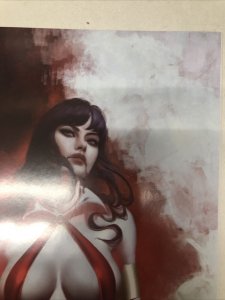 Vampirella (2021) # 25 Variant (NM) Dynamite Entertainment • Rare • Priest