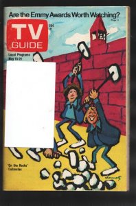 MAG: TV Guide  5/15/1976-On The Rocks with Jose Perez cover-New York Metro ed...
