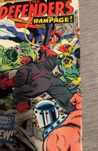 The Defenders #18 (1974) 1st wrecking crew higher grade