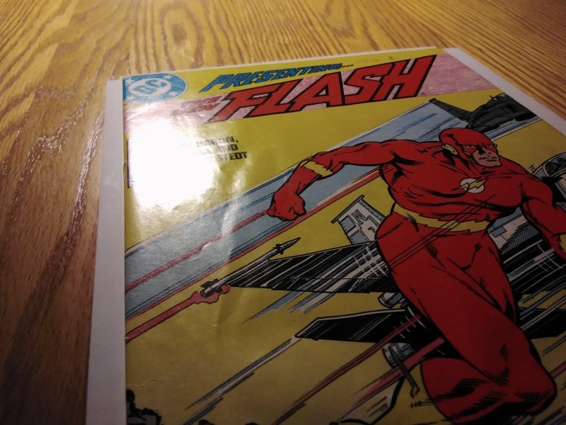 The Flash #1 CPV Newsstand