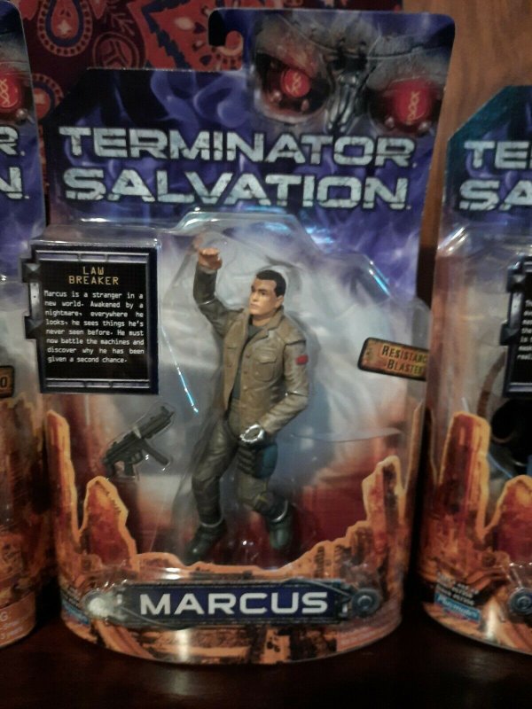 6X PLAYMATES Terminator Salvation T-600 T-R.I.P. John Connor T-1 Marcus Figures