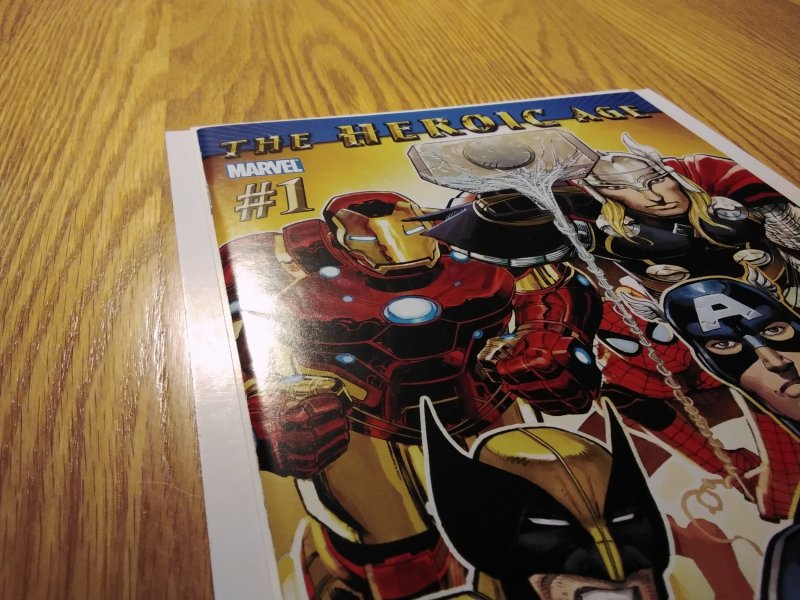 Avengers #1 Standard Cover (2010)