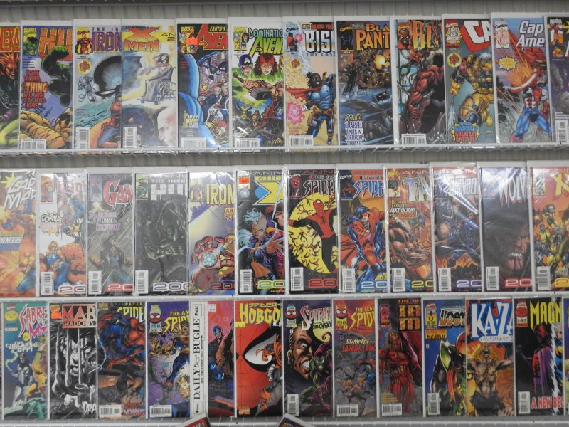 Huge Lot 120+ Comics W/ Avengers, Spider-Man, X-Men, Hulk+ Avg VF+ Condition!
