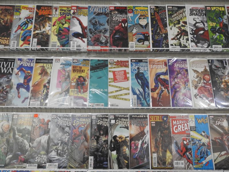 Huge Lot 150+ Comics W/ Spider-Man, Venom, Logan+ Avg VF-NM Condition!