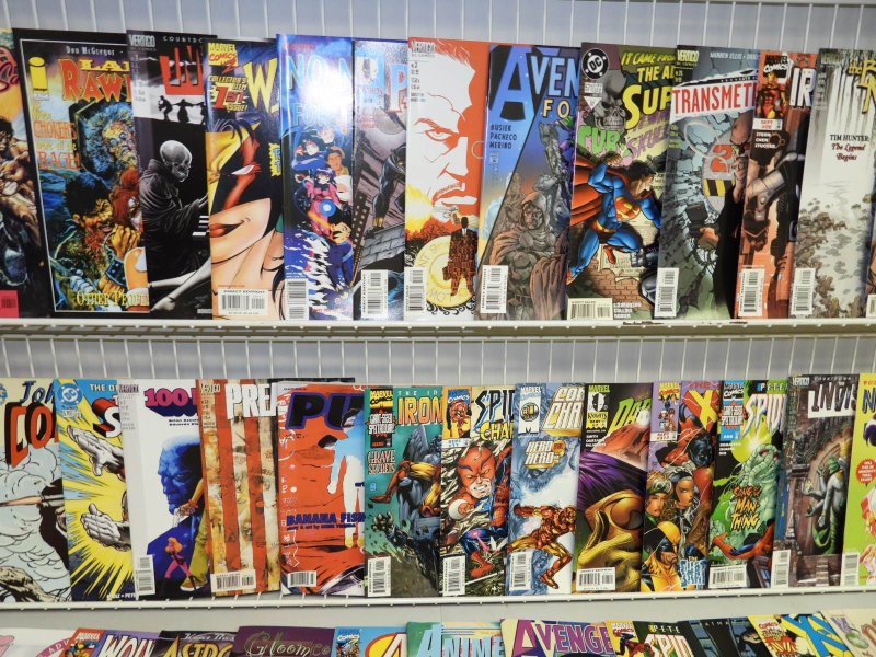 Huge Lot of 130+ Comics! Various Titles