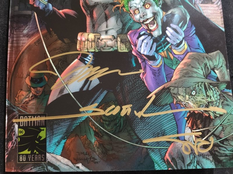 Detective Comics 1000 TPB - Signed 3x / Silver Foil Variant (9.2ob) 2019