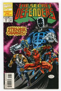 Secret Defenders #17 Deadpool Dr. Strange NM-