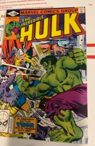 The Incredible Hulk #255 (1981) VS mighty Thor