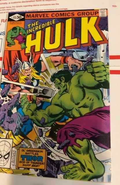 The Incredible Hulk #255 (1981) VS mighty Thor