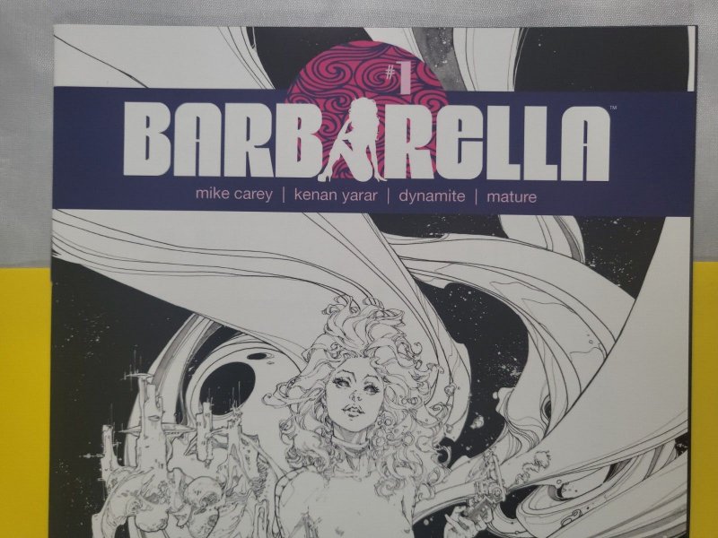 Barbarella #1 Kenneth Rocafort 1:40 Black & White Variant 2017 Dynamite